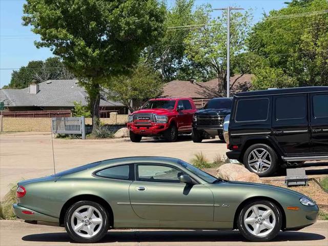 1998 Jaguar XK8 Standard