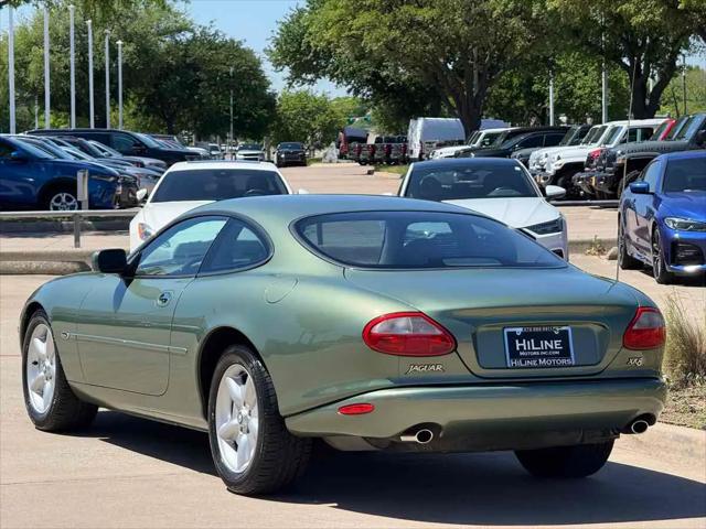 1998 Jaguar XK8 Standard