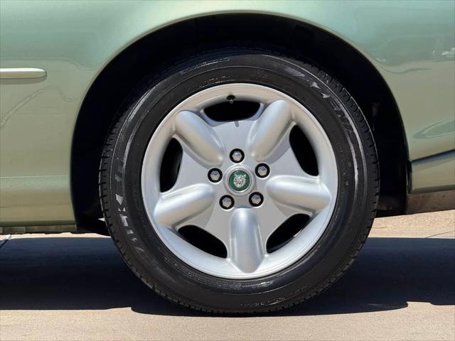 1998 Jaguar XK8 Standard