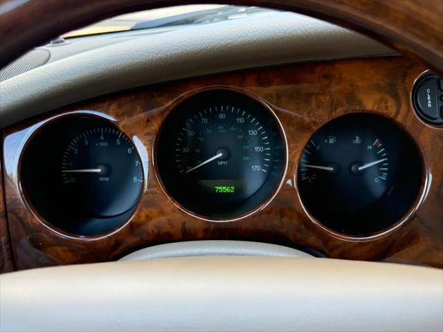 1998 Jaguar XK8 Standard