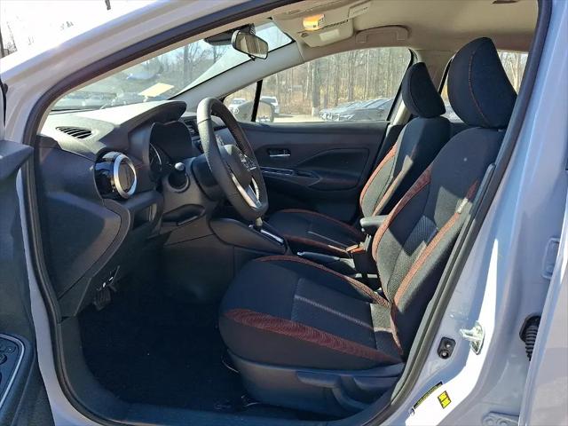 2025 Nissan Versa 1.6 SR