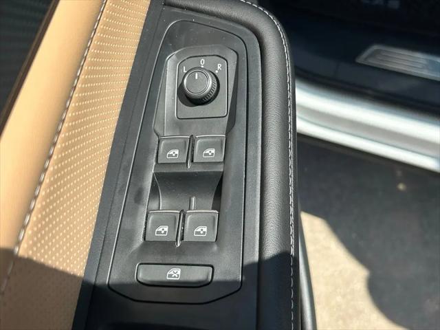 2026 Volkswagen Atlas Cross Sport SEL R-Line Black