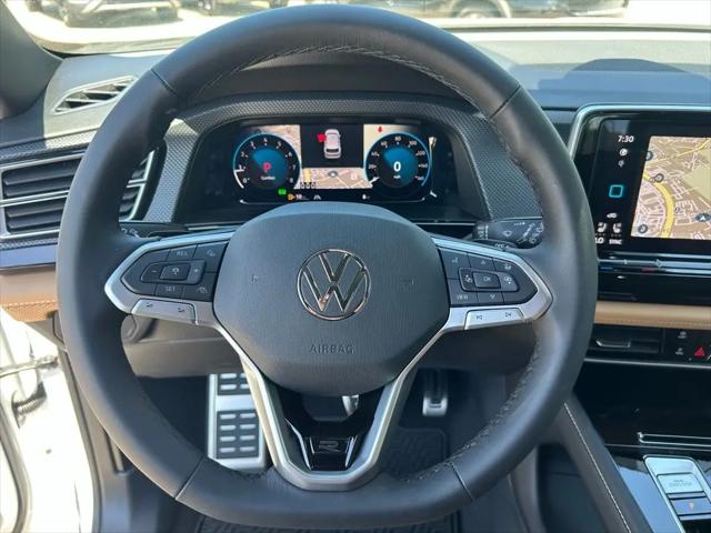 2026 Volkswagen Atlas Cross Sport SEL R-Line Black