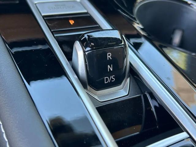 2026 Volkswagen Atlas Cross Sport SEL R-Line Black