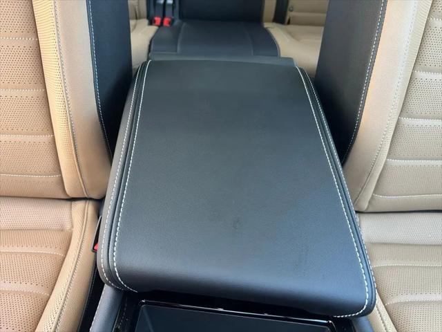 2026 Volkswagen Atlas Cross Sport SEL R-Line Black