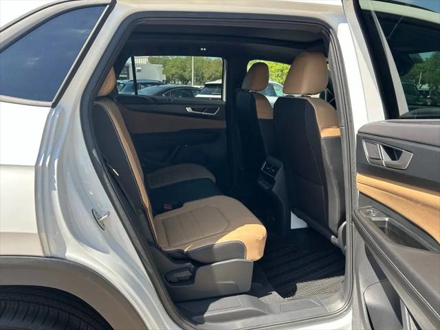 2026 Volkswagen Atlas Cross Sport SEL R-Line Black