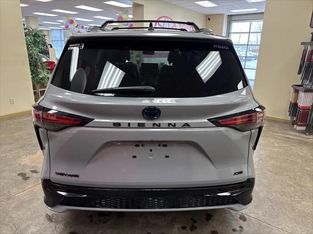 2025 Toyota Sienna XSE
