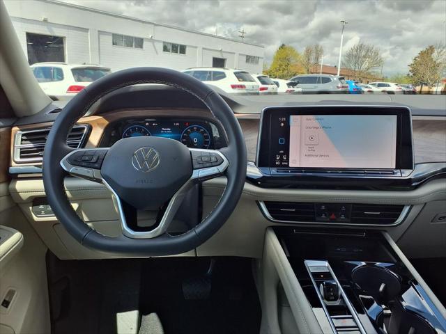 2026 Volkswagen Atlas SE with Technology
