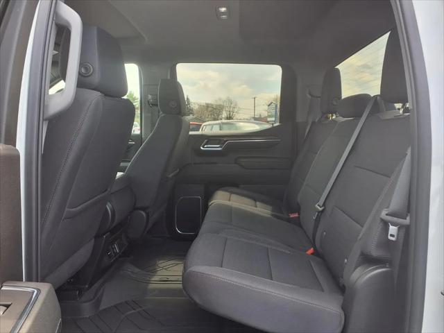 2023 Chevrolet Silverado 1500 4WD Crew Cab Short Bed LT with 2FL