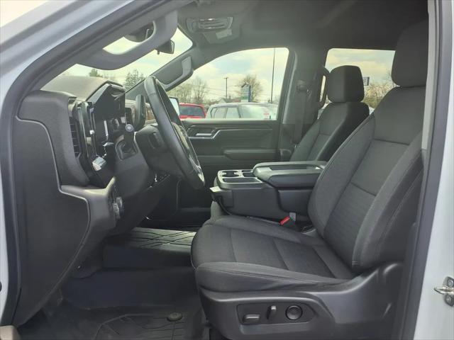 2023 Chevrolet Silverado 1500 4WD Crew Cab Short Bed LT with 2FL