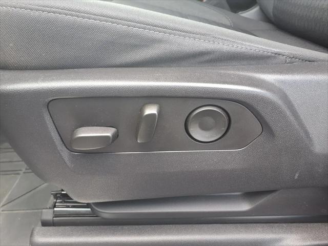 2023 Chevrolet Silverado 1500 4WD Crew Cab Short Bed LT with 2FL