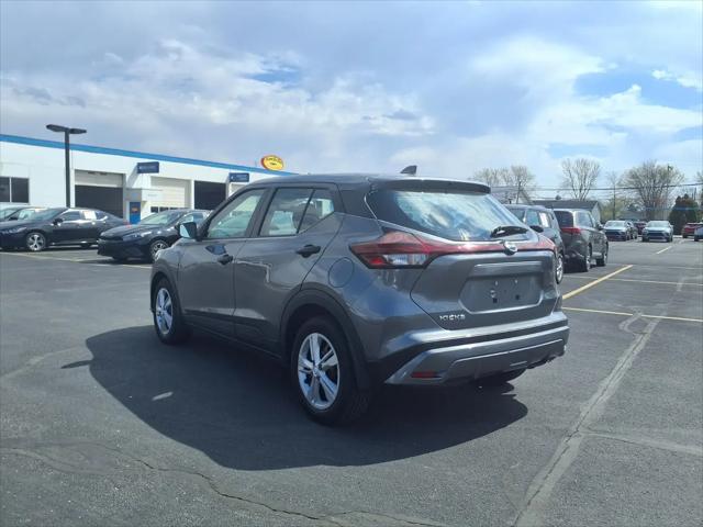 2021 Nissan Kicks S Xtronic CVT