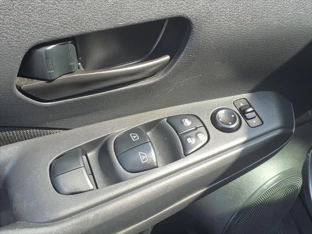 2021 Nissan Kicks S Xtronic CVT