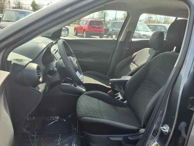 2021 Nissan Kicks S Xtronic CVT