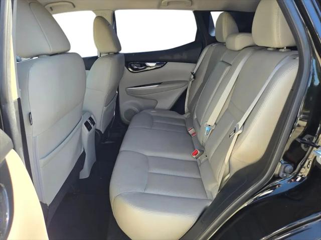 2017 Nissan Rogue Sport SL