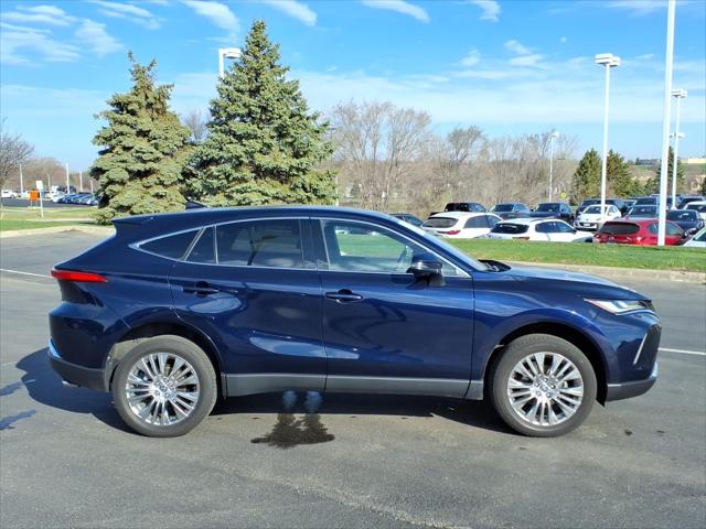Used 2024 Toyota Venza Limited with VIN JTEAAAAH4RJ189959 for sale in Burnsville, Minnesota