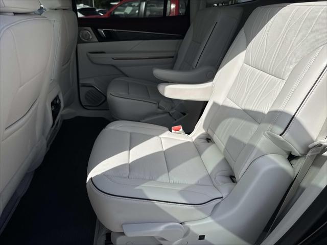 2026 Buick Enclave Avenir FWD