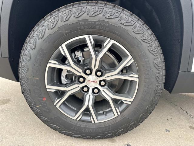 2026 GMC Acadia AT4 AWD