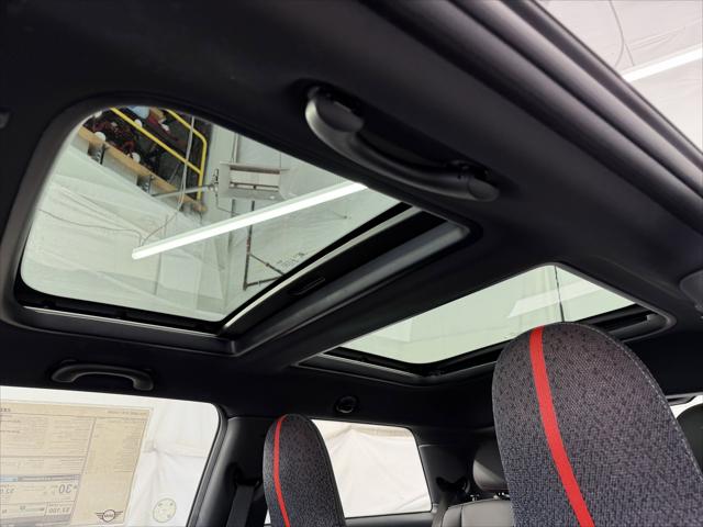 2026 MINI Hardtop JCW