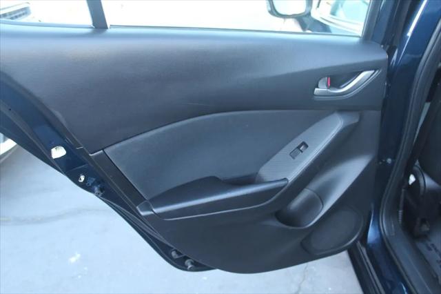 2014 Mazda Mazda3 i Touring