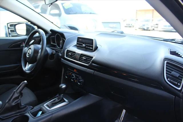 2014 Mazda Mazda3 i Touring