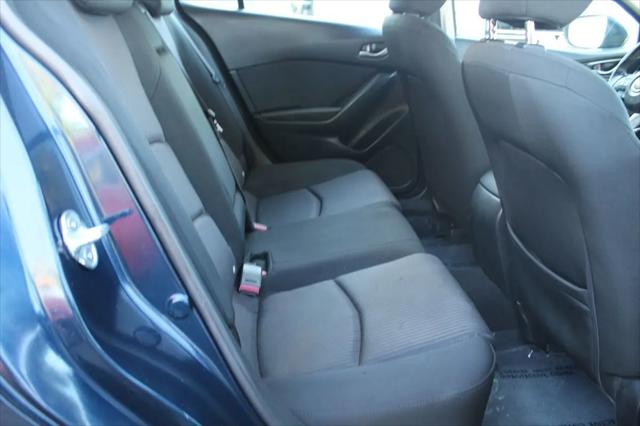 2014 Mazda Mazda3 i Touring