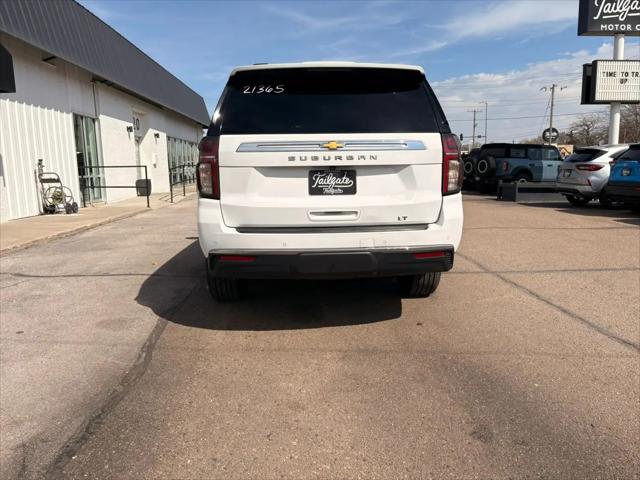 2021 Chevrolet Suburban 4WD LT