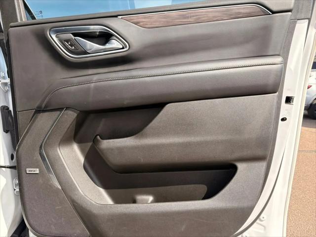 2021 Chevrolet Suburban 4WD LT