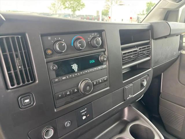 2024 GMC Savana Cargo RWD 2500 Regular Wheelbase Work Van