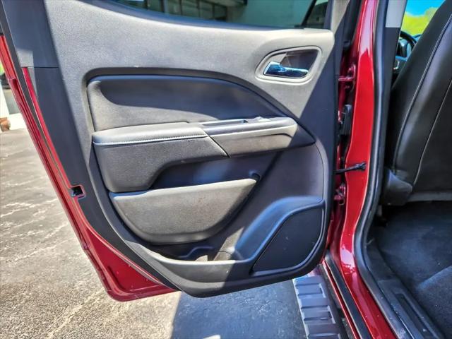 2020 GMC Canyon 4WD Crew Cab Short Box SLT