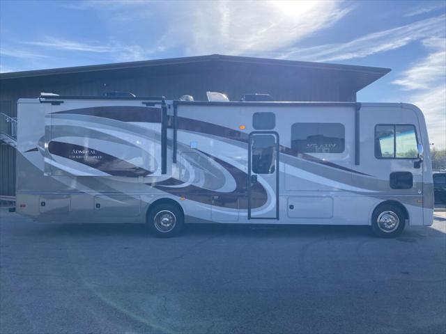 2025 Ford F-53 32N