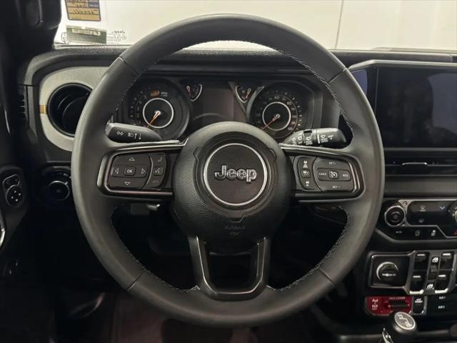 2025 Jeep Wrangler 4-Door Willys 4x4