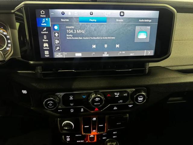 2025 Jeep Wrangler 4-Door Willys 4x4