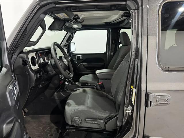2025 Jeep Wrangler 4-Door Willys 4x4