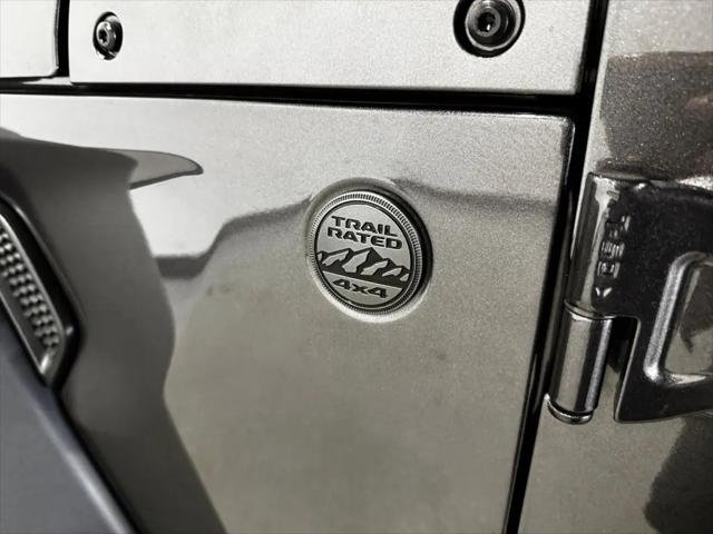 2025 Jeep Wrangler 4-Door Willys 4x4
