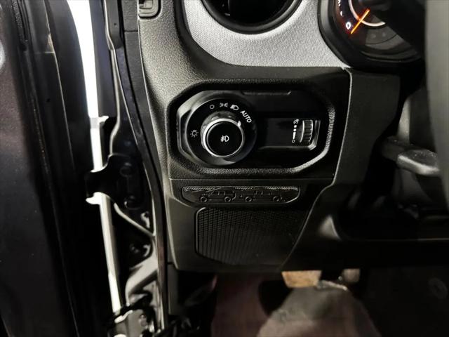 2025 Jeep Wrangler 4-Door Willys 4x4