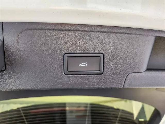 2026 Volkswagen Atlas Cross Sport SEL