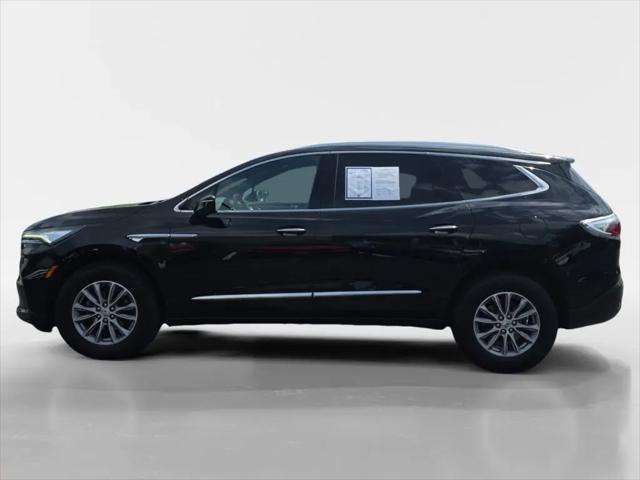 2023 Buick Enclave Essence AWD