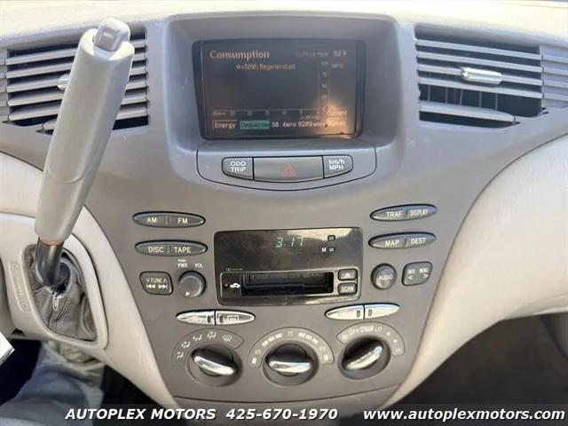 2002 Toyota Prius Base
