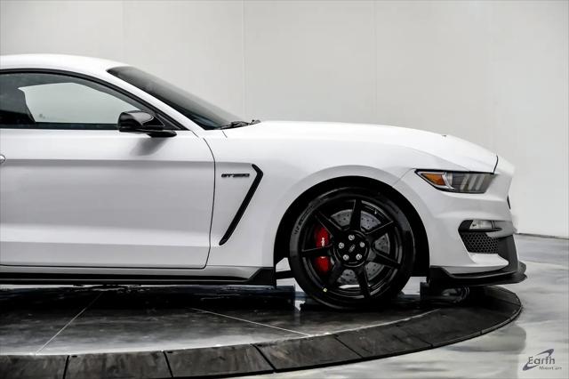 2016 Ford GT Shelby GT350R
