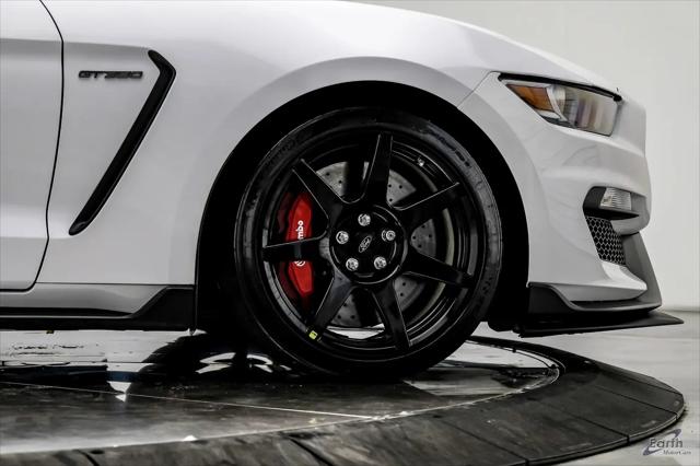2016 Ford GT Shelby GT350R