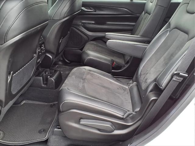 2024 Jeep Grand Cherokee L Altitude 4x4