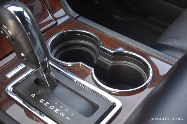 2017 Lincoln Navigator Select