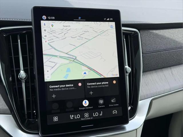 2026 Volvo XC90 Ultra Dark Theme, B6 AWD Gas (mild hybrid), Gasoline, 7 Seats