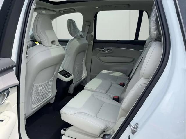 2026 Volvo XC90 Ultra Dark Theme, B6 AWD Gas (mild hybrid), Gasoline, 7 Seats