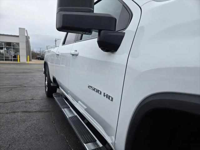 2025 Chevrolet Silverado 2500HD 4WD Crew Cab Long Bed LT