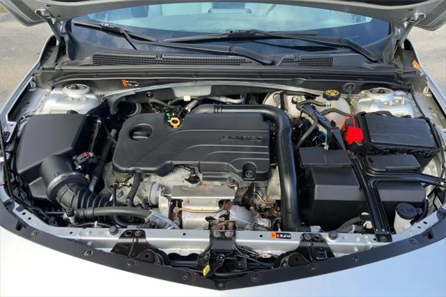 2021 Chevrolet Malibu FWD LT