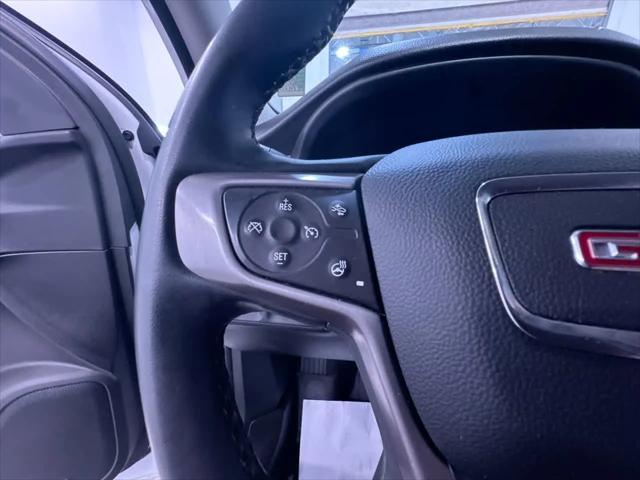 2023 GMC Acadia AWD AT4