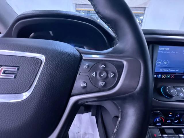 2023 GMC Acadia AWD AT4