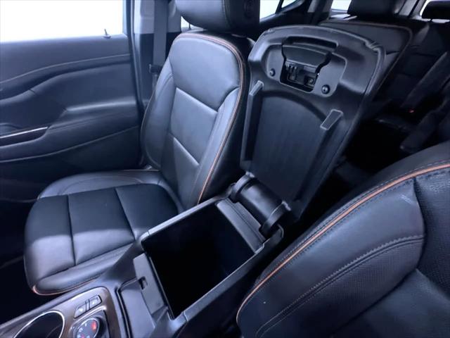 2023 GMC Acadia AWD AT4